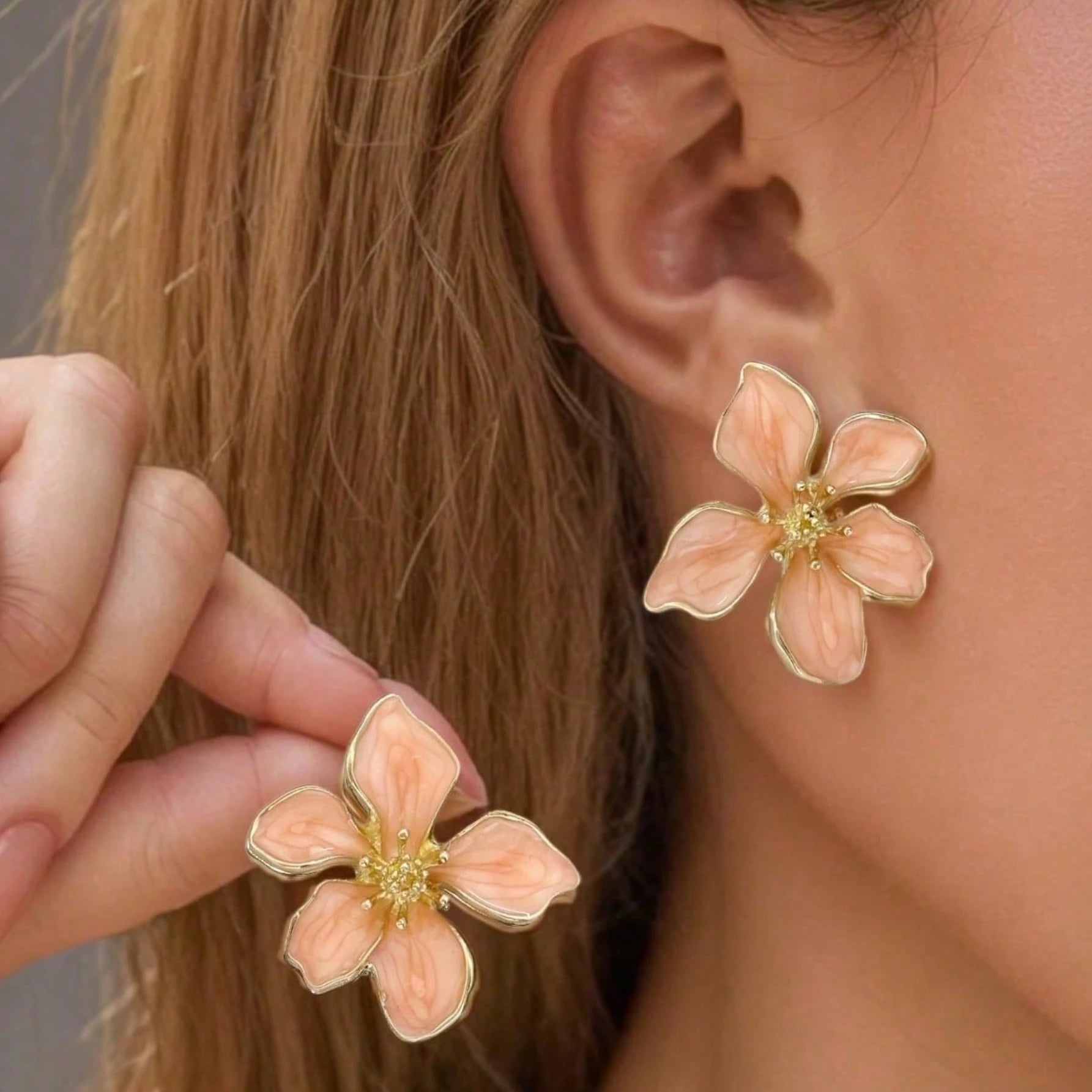 1 paire de nouvelles boucles d'oreilles en forme de fleur pour femmes, design rétro élégant, bijoux tendance, boucles d'oreilles pour femmes, à porter au quotidien